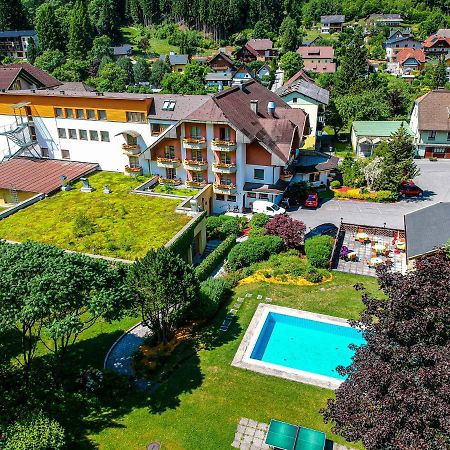 Hotel Burgstallerhof Feld am See Buitenkant foto
