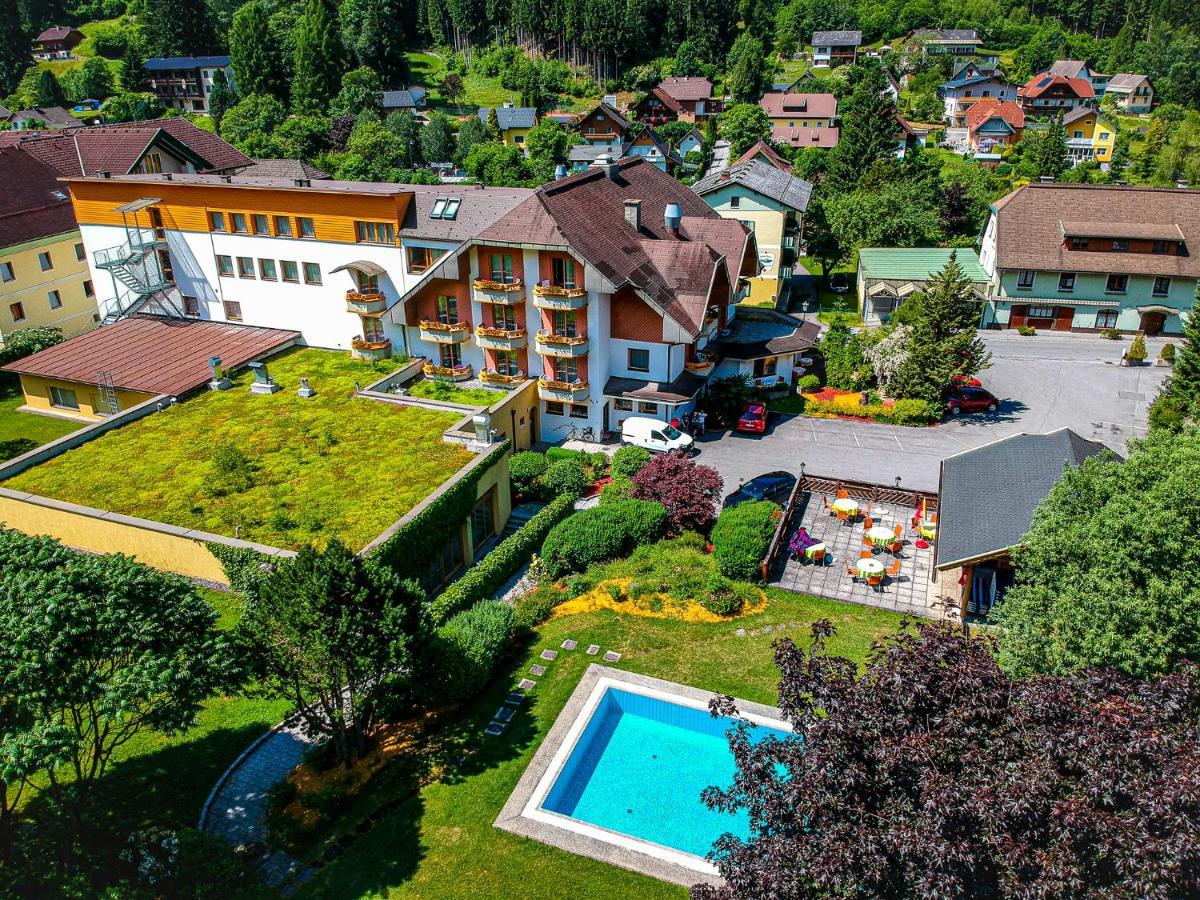Hotel Burgstallerhof Feld am See Buitenkant foto